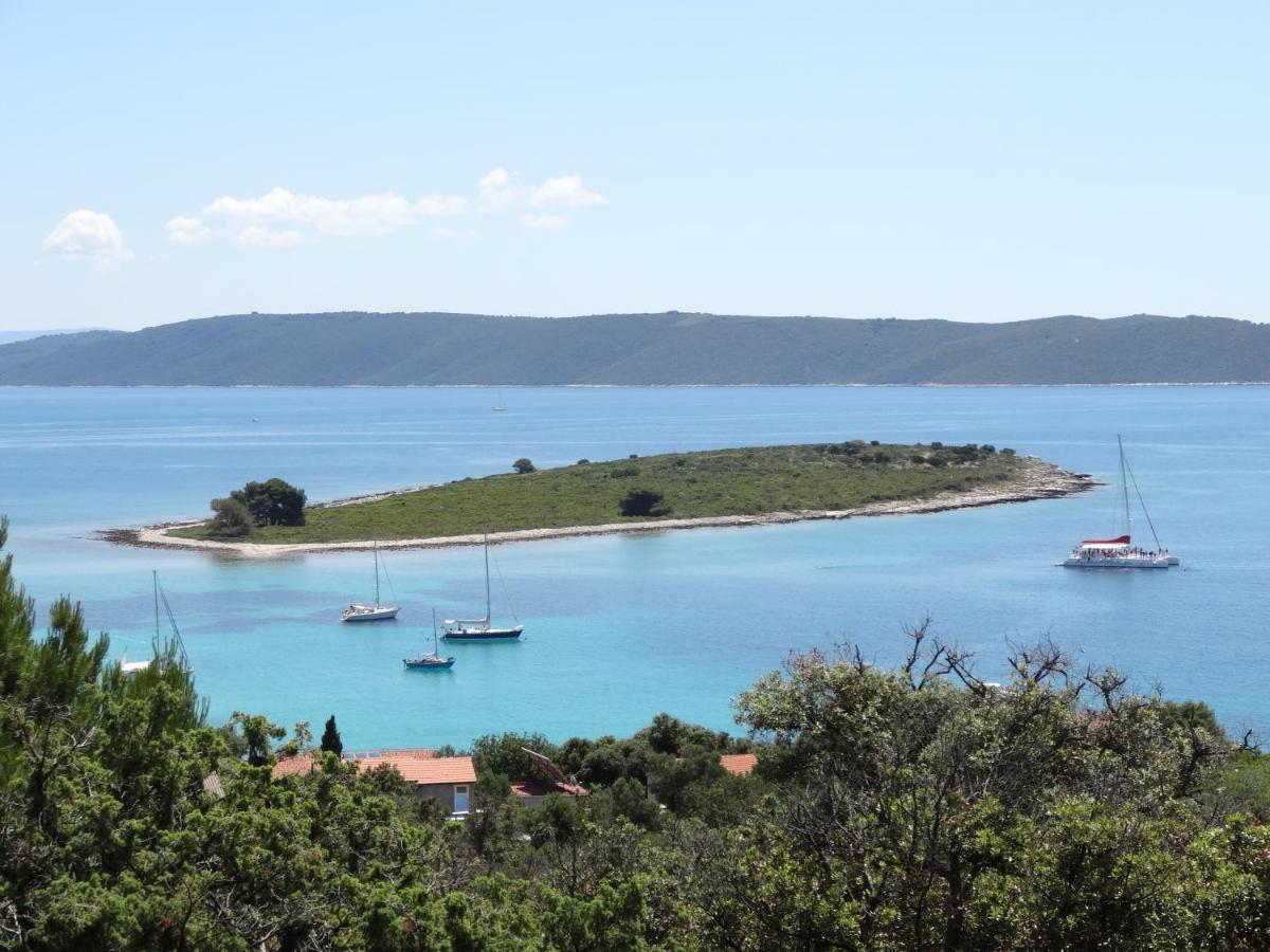 Yellow House Apartment Trogir
